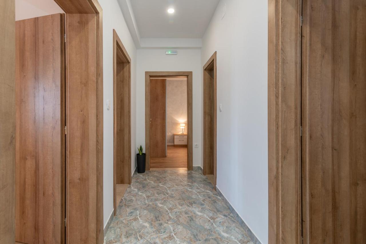Apartments Villa Magdalena Trogir Eksteriør billede