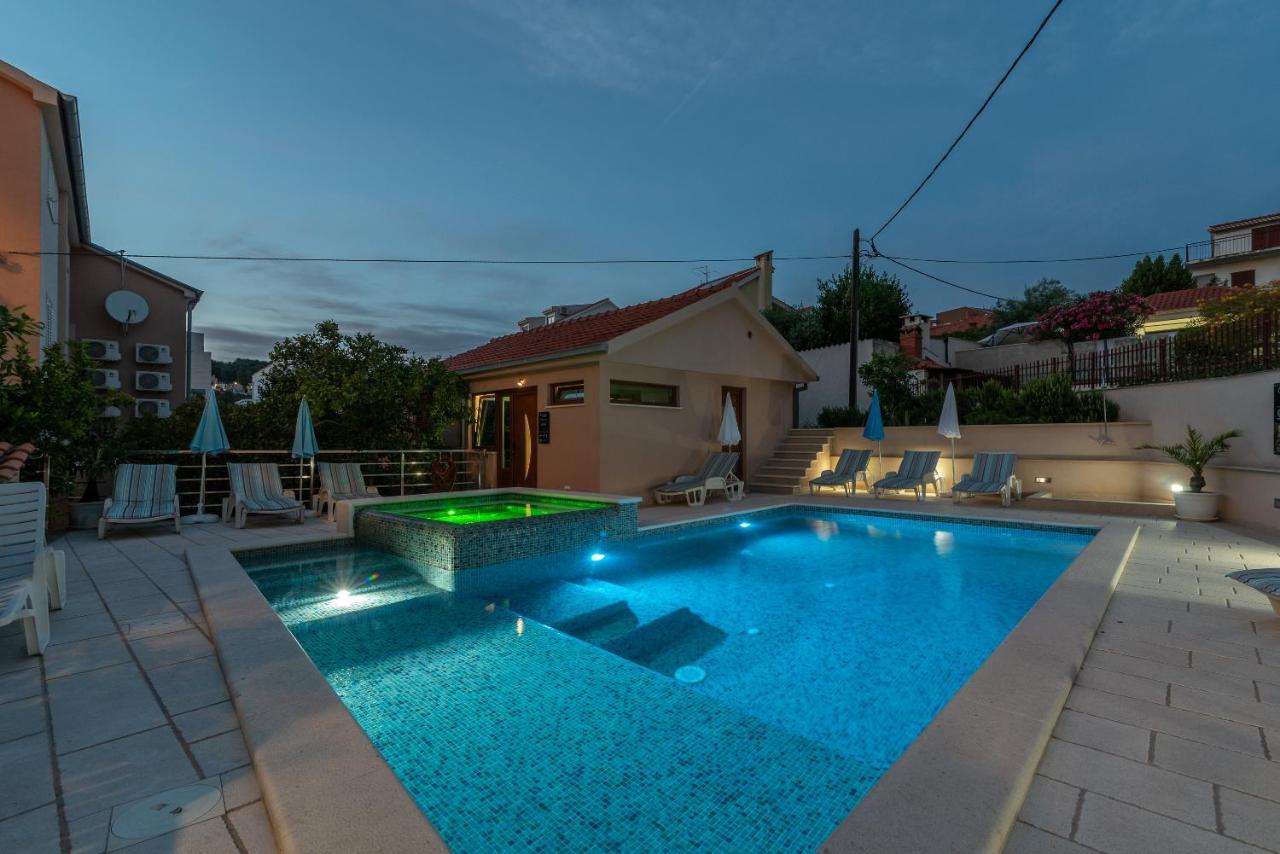Apartments Villa Magdalena Trogir Eksteriør billede