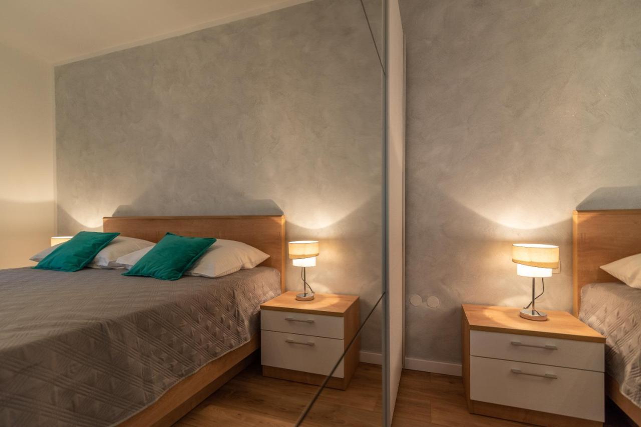 Apartments Villa Magdalena Trogir Eksteriør billede