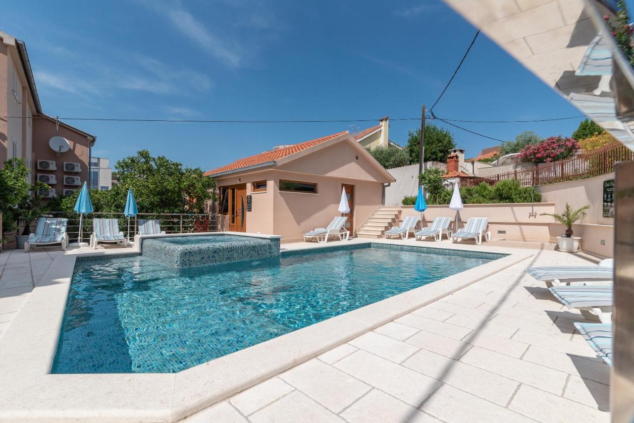 Apartments Villa Magdalena Trogir Eksteriør billede